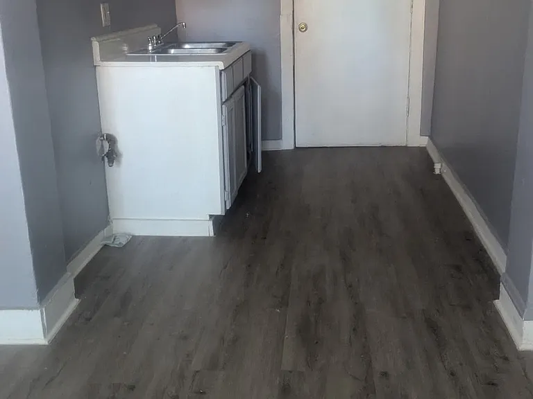 8118 S Drexel Ave #1E — Photo 5