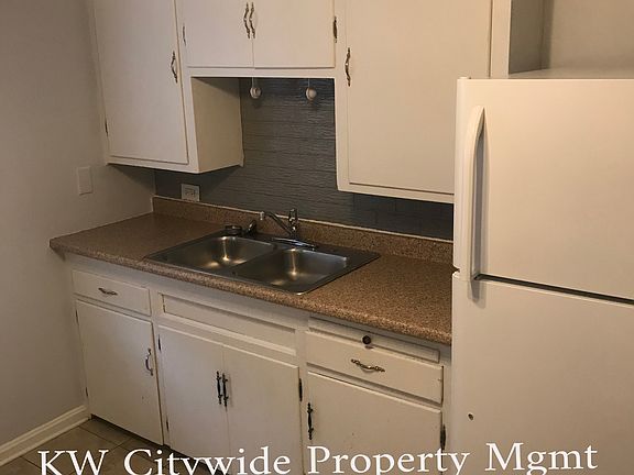 4th image of 5913 Vandalia Ave