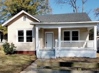 526 42nd St, Fairfield, AL 35064