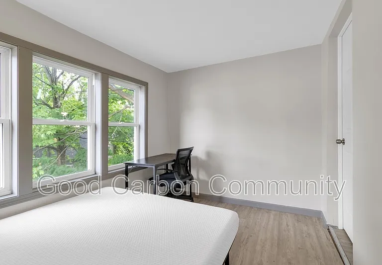 48 Water St #203 — Photo 9