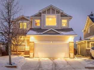 61 E Thornfield Close SE, Airdrie, AB T4A2K7