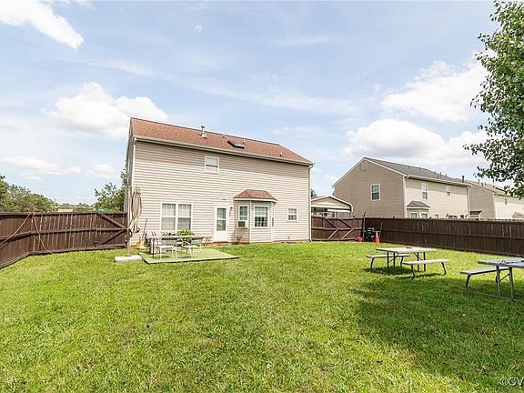 5th image of 6400 Goldenrod Ct