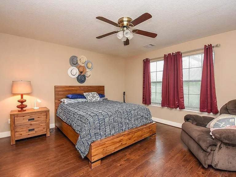 10735 Cobblecreek Way — Photo 14