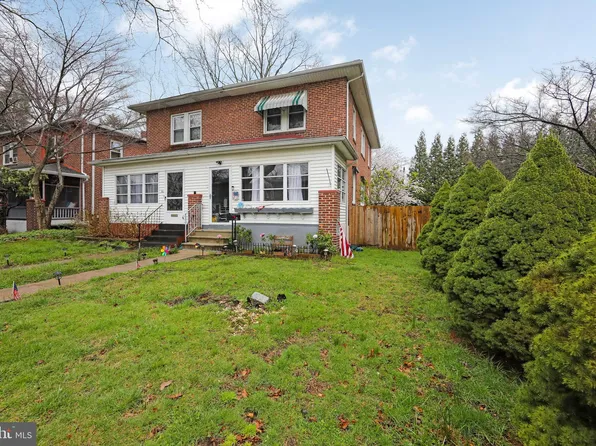 8 Laurel Ave, Florence, NJ 08518