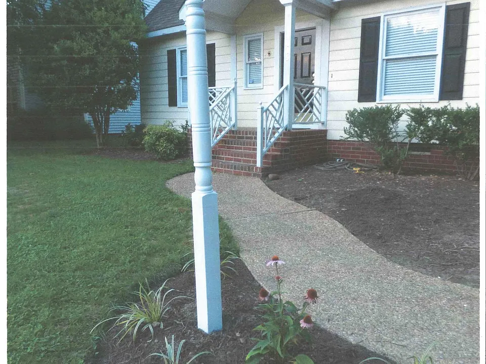 13005 Silent Wood Pl