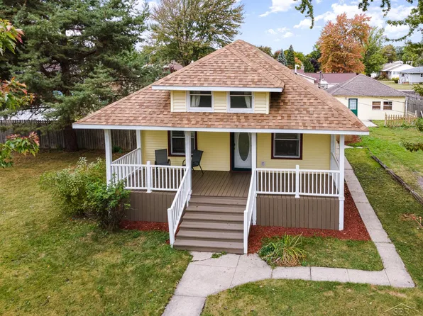 1683 Cass Ave, Bay City, MI 48708