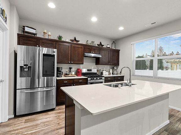 4th image of 917 E Paske Rd