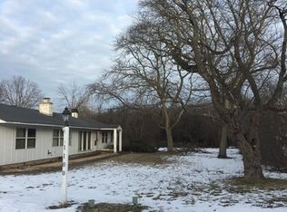 1100 Willow Ln, Northbrook, IL