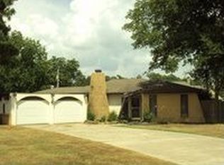 1803 McCracken St, Stuttgart, AR 72160