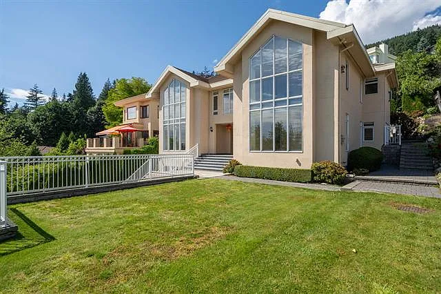 2711 Chelsea Ct — Photo 8