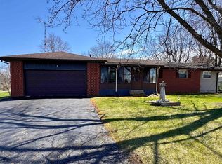2080 Carol Dr, Lapeer, MI
