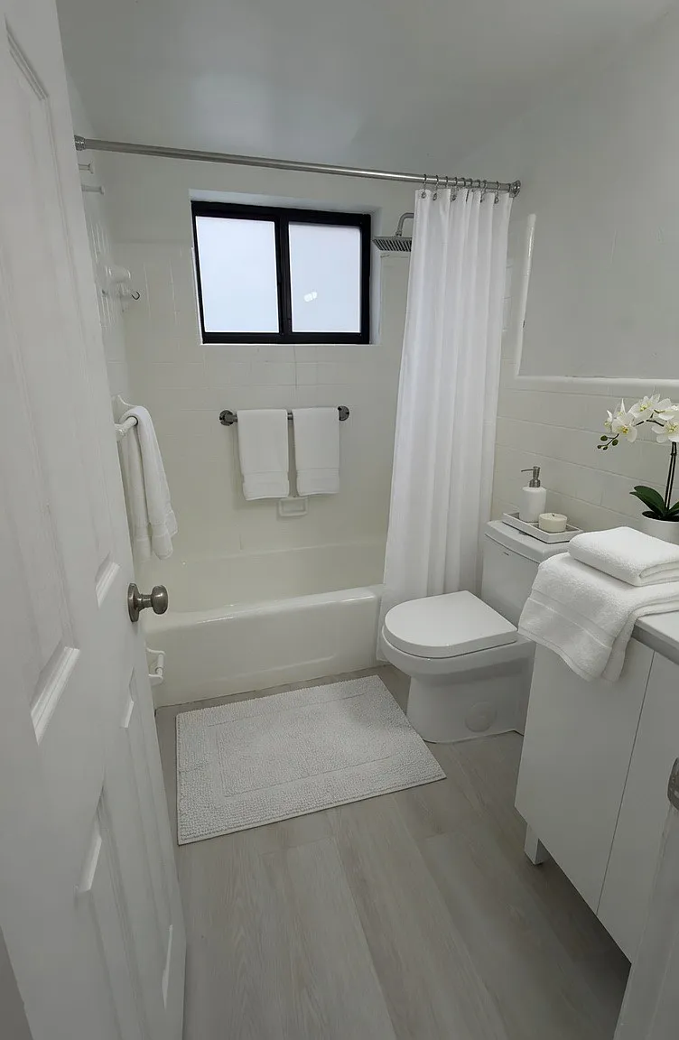 2 bed, 630 sqft, $2,000 — Photo 4