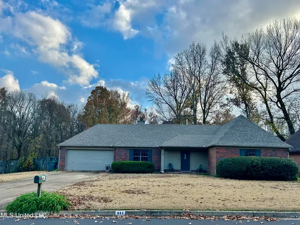 841 Snow Pine Dr, Southaven, MS 38671