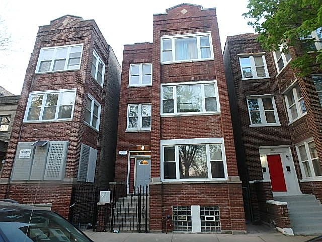 2nd image of 3835 W Fillmore St
