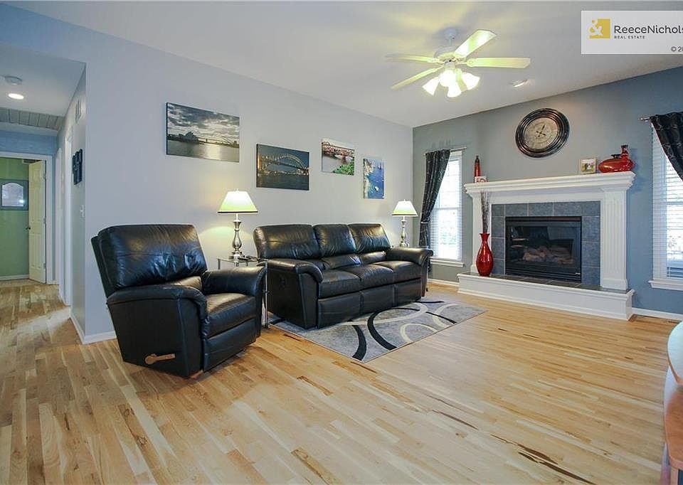 1st image of 2003 NE Summerfield Ln