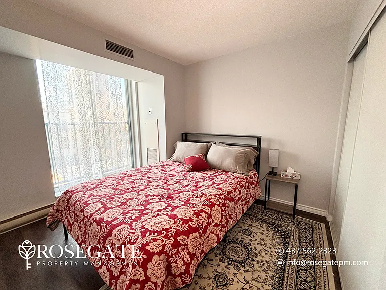 140 Dunlop St E #511 — Photo 14