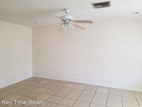 2nd image of 1369 Tonto Dr