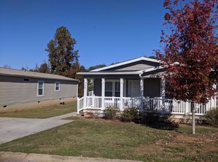 29 Bob White Ln, Newnan, GA 30263