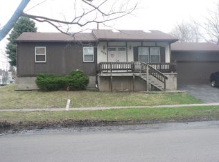 668 Cedarwood Ter, Rochester, NY 14609