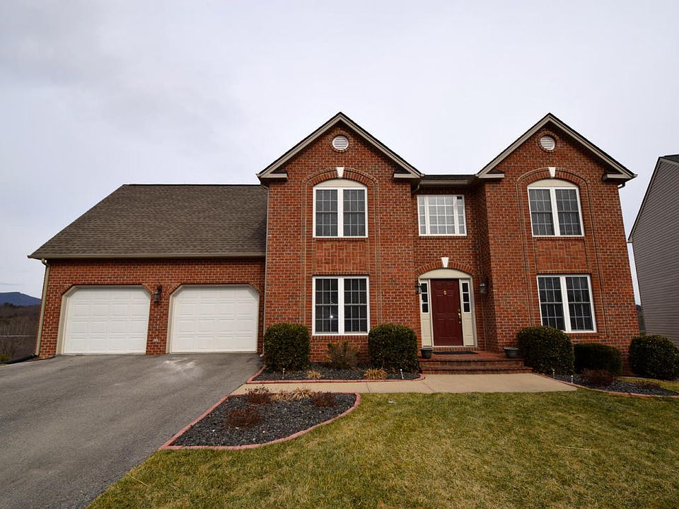 1st image of 5817 Monet Dr