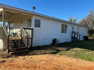 297 Oak Valley Ln, Springtown, TX 76082