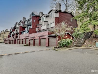 15711 Waynita Way NE #H203, Bothell, WA, 98011
