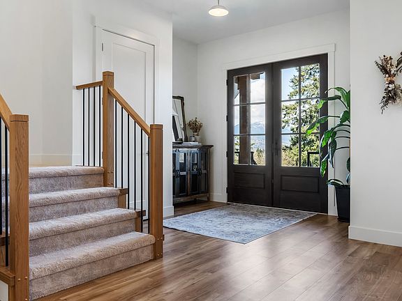 5th image of 45406 Vedder Mountain Rd #1