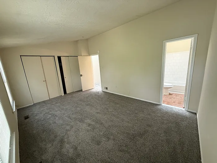 96 Courtland Woods Cir — Photo 13