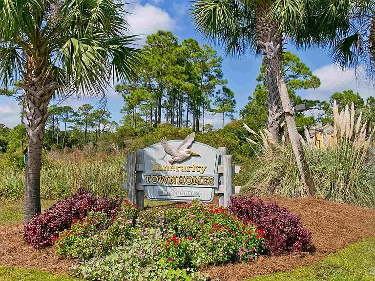 16008 Innerarity Point Rd — Photo 3