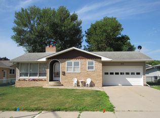 1215 Diagonal Rd, Worthington, MN 56187