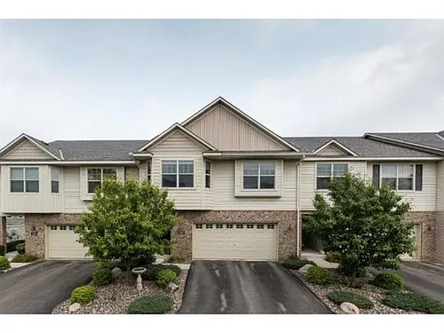 8362 Cedarview Cir Photo 1