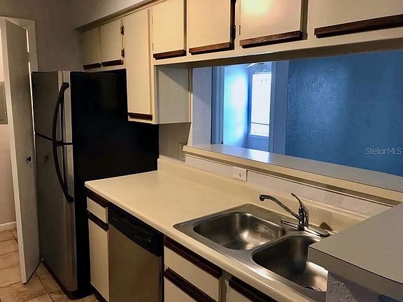 4th image of 4460 Perkinshire Ln APT T206
