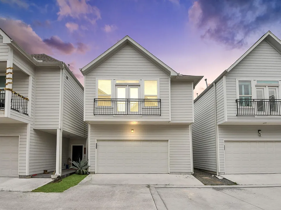 1805 Napa Creek Ln