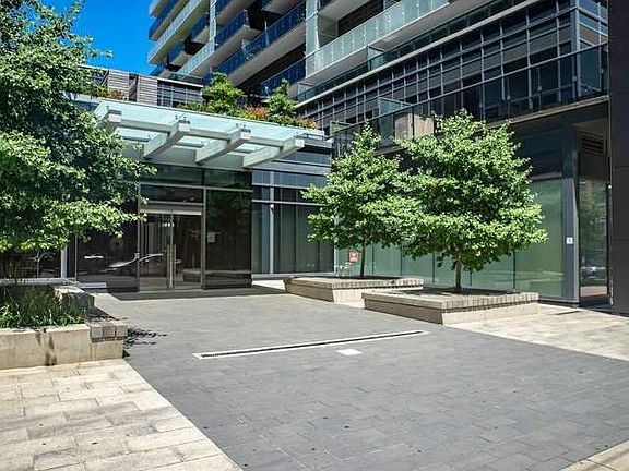 5th image of 1030 King St W #212