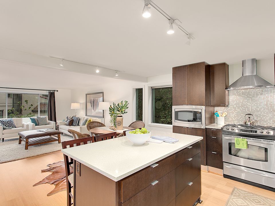 1st image of 9951 Lake Washington Blvd NE APT 30