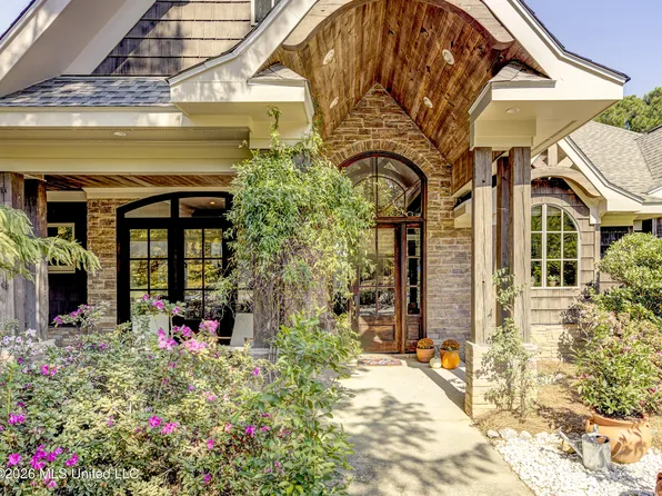 626 Cedar Hill Rd, Flora, MS 39071