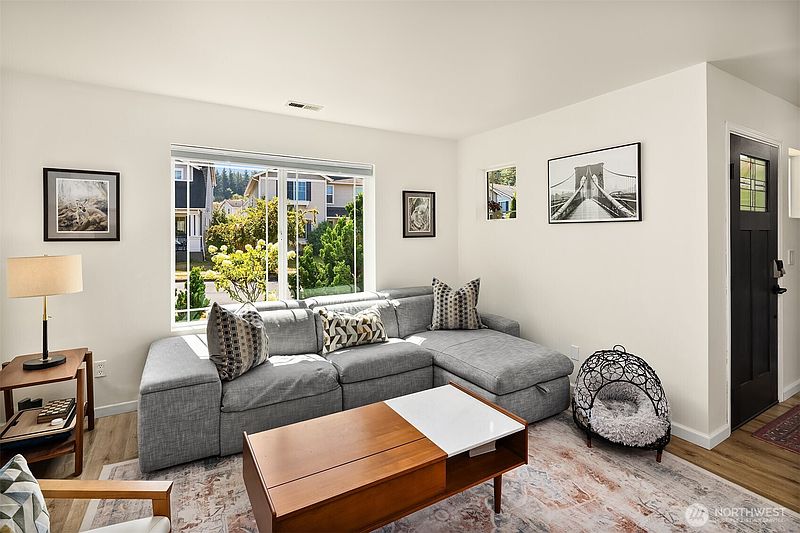 5th image of 35314 SE Swenson Street