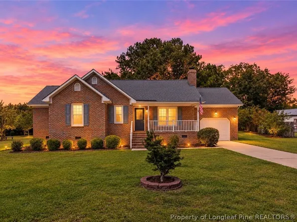 109 Deblyn Ct, Pine Level, NC 27568