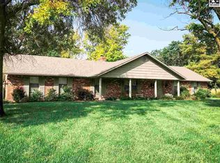 2603 N Van Buren St, Hutchinson, KS 67502