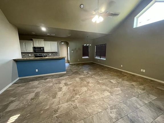 5th image of 3209 White Horse Dr