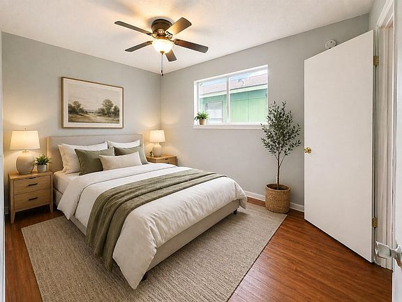 5th image of 607 Reed Ln #3