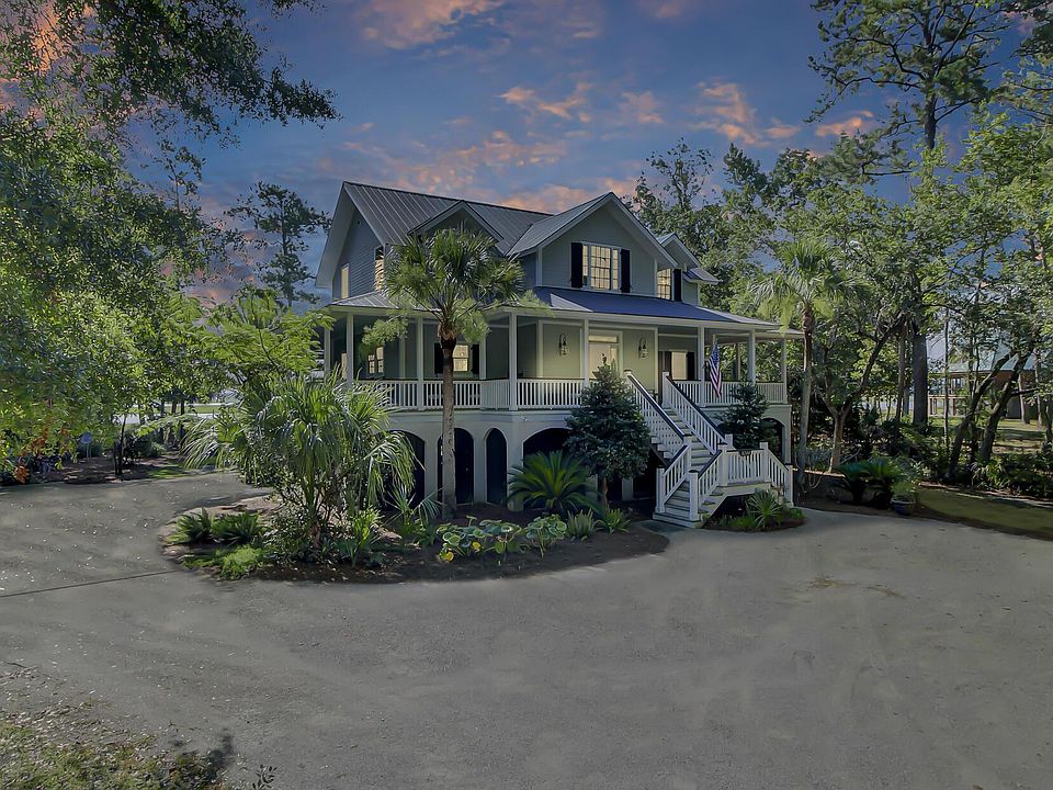 1st image of 8244 Crooked Creek Ln