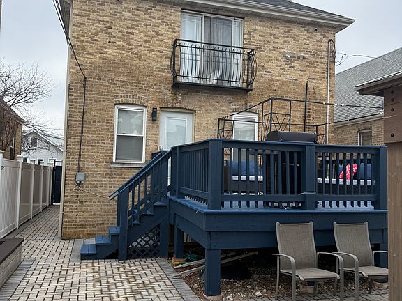 2nd image of 3319 N Narragansett Ave