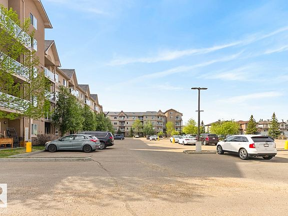 3rd image of 5005 165th Ave NW #320