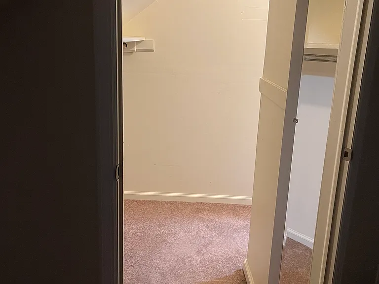 171 Osborne Rd — Photo 9