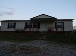 980 Shinkle Ridge Rd, Georgetown, OH 45121
