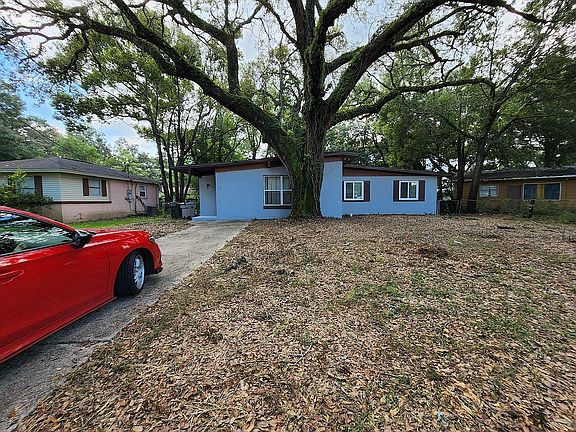 5th image of 713 Lasalle Way