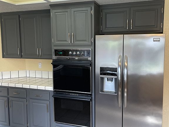4th image of 7309 Roxanne Ln