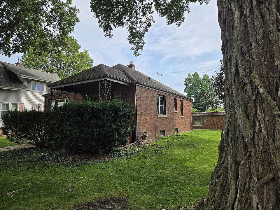 1st image of 259 Jefferson St