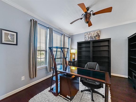 3rd image of 29207 Crested Butte Dr